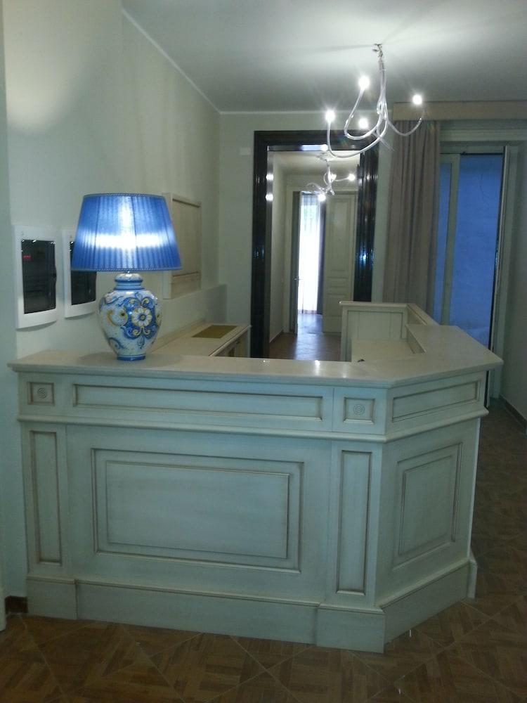 Umberto House Catania Ξενοδοχείο Εξωτερικό φωτογραφία