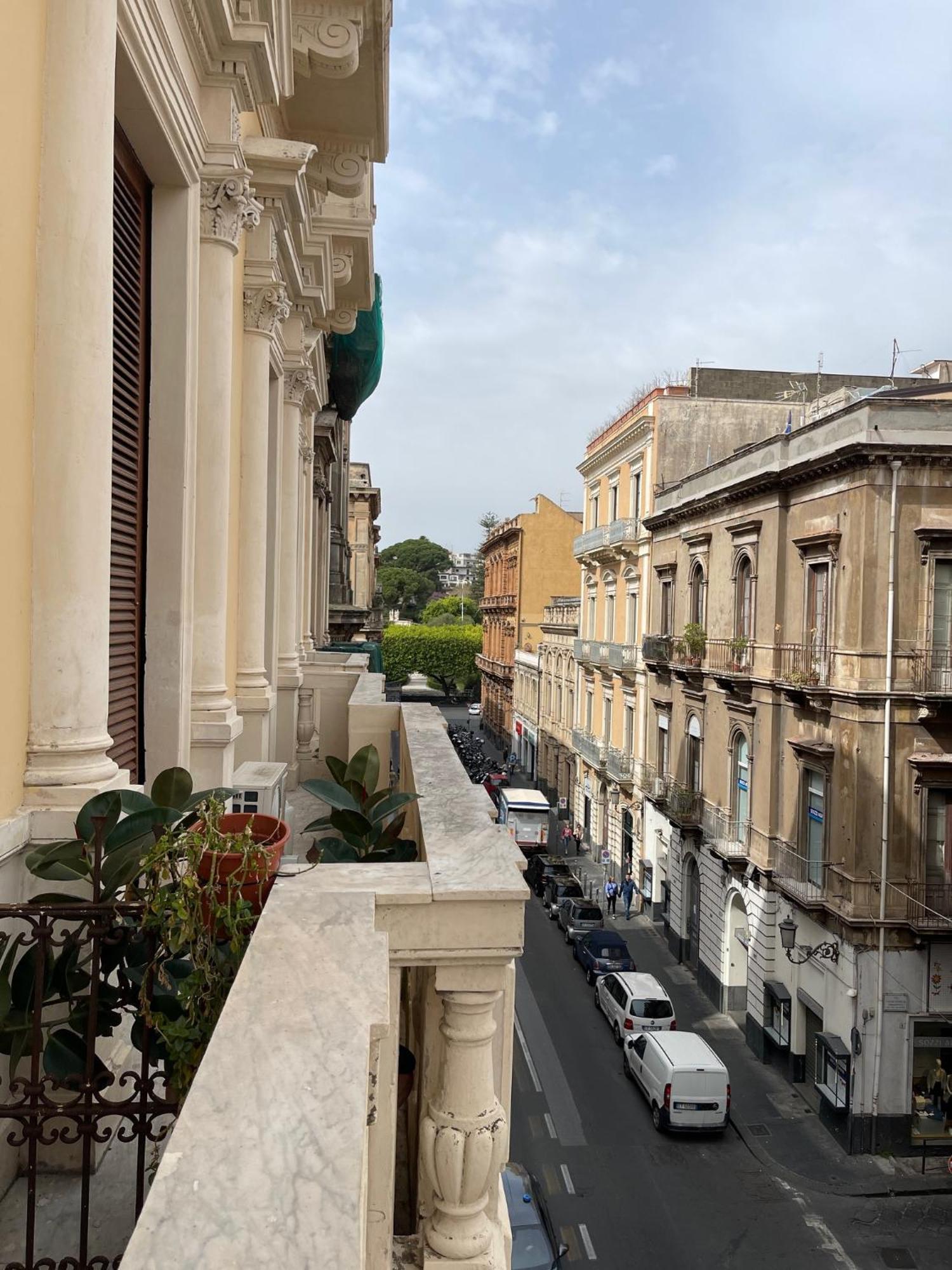 Umberto House Catania Ξενοδοχείο Εξωτερικό φωτογραφία